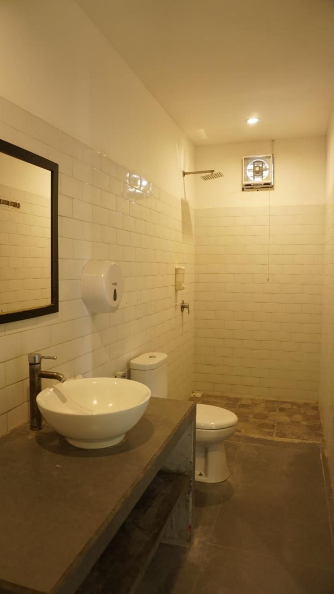 Lay Day Hostel Canggu エクステリア 写真